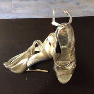 Guess Gold leather heels
